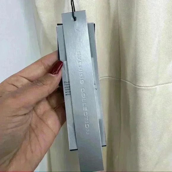 Halston Heritage Evening Collection Halter Satin Cream Dress Size‎ 0 - Picture 14 of 15